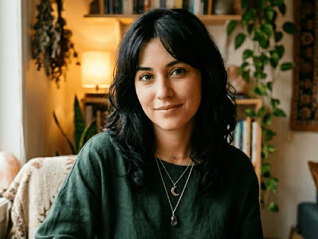 Dina D1 Photo - Dina D1
