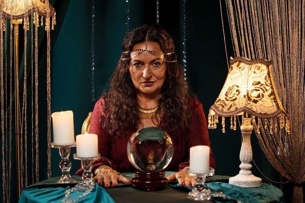 Een illustratie van het gevoel van déjà vu, waar je een lezing kunt krijgen van een spirituele adviseur Photo - Een illustratie van het gevoel van déjà vu, waar je een lezing kunt krijgen van een spirituele adviseur