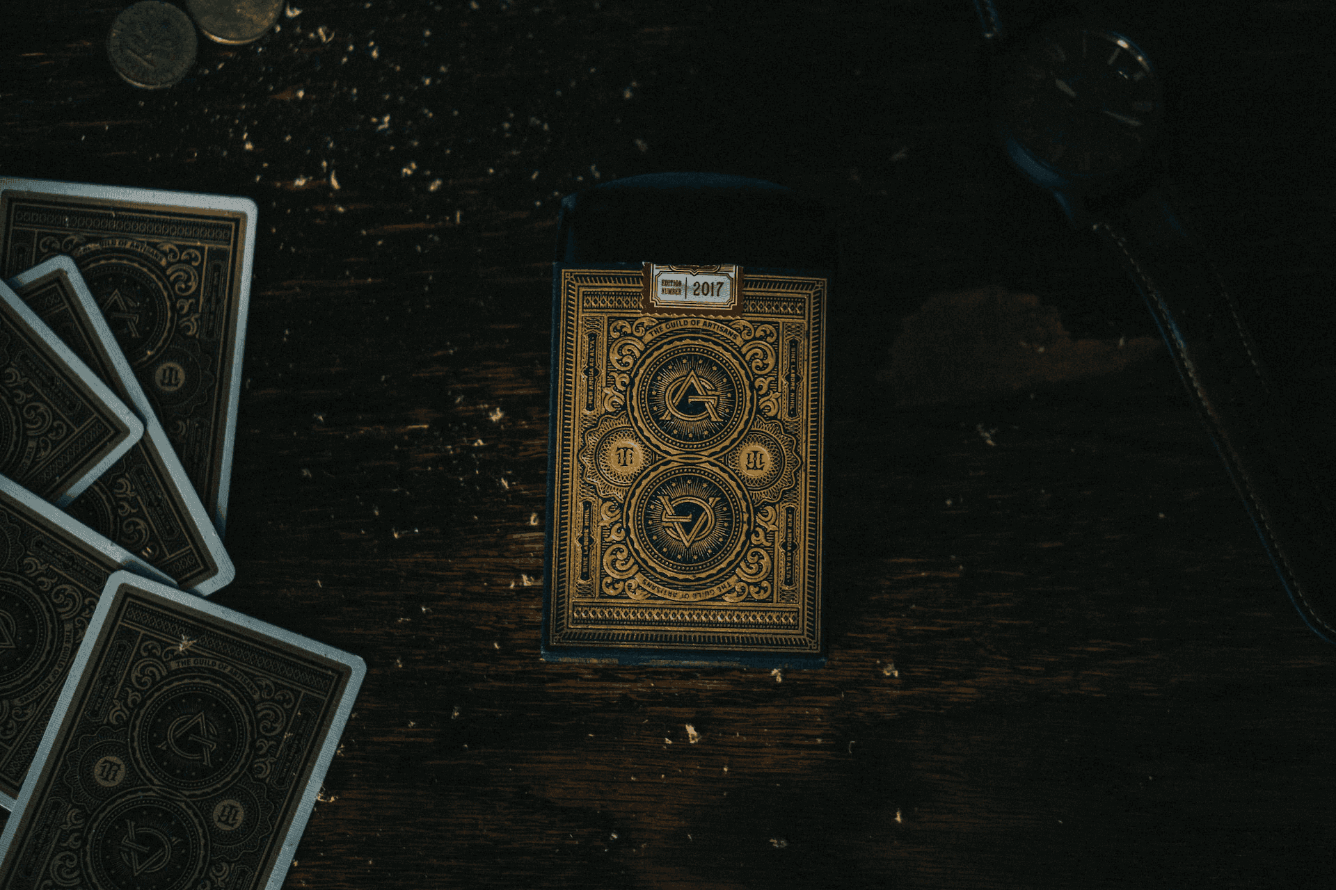 Een ja-of-nee-tarotlezing, waar je een lezing kunt krijgen van een spirituele adviseur Photo - Een ja-of-nee-tarotlezing, waar je een lezing kunt krijgen van een spirituele adviseur